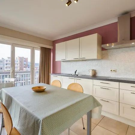 Lecomte - Ocean View 158 * Oostende