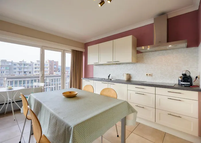 Lecomte - Ocean View 158 * Ostende